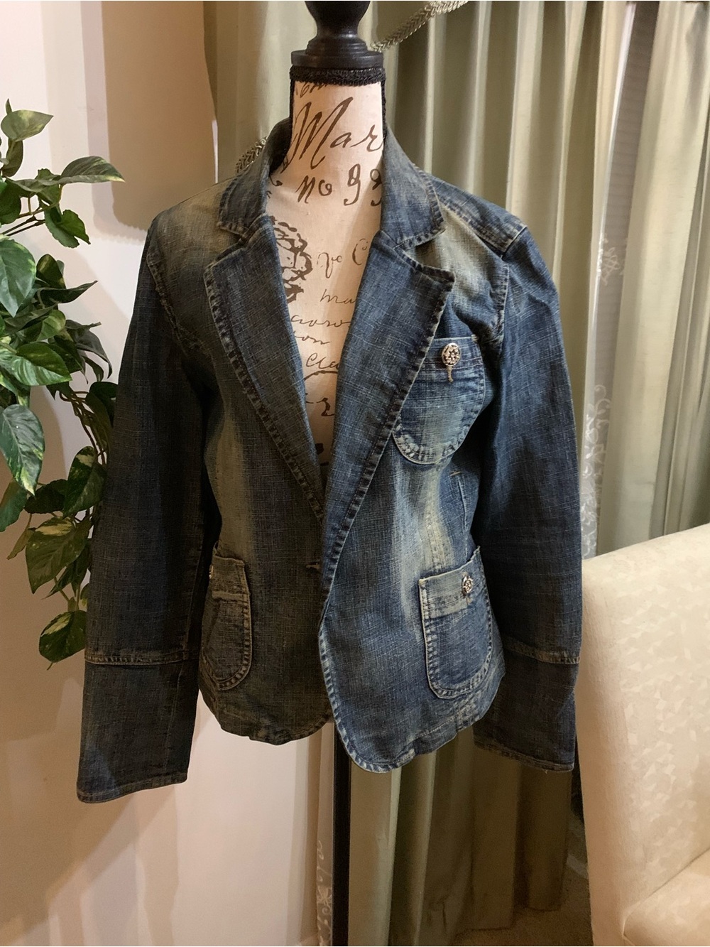 Baccini Faded Blue Denim Blazer